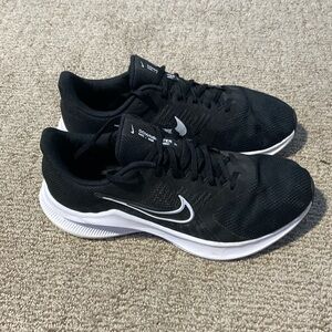 Nike downshifter running shoes